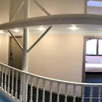 Medea Hotel 2*